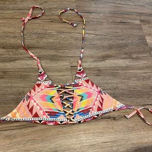 Billabong bikini top